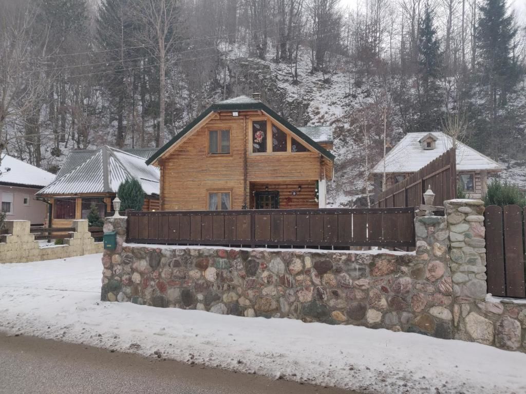 Лоджи Lodge House Tara Колашин